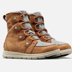 BRAND NEW - Sorel Explorer Joan Boot